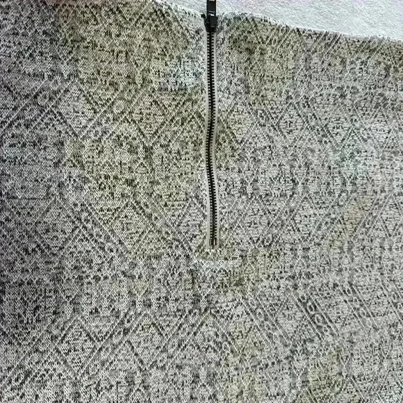 Esprit Fitted Tight Skirt Black White Patterned Workwear Business Size Medium - Picture 3 of 6